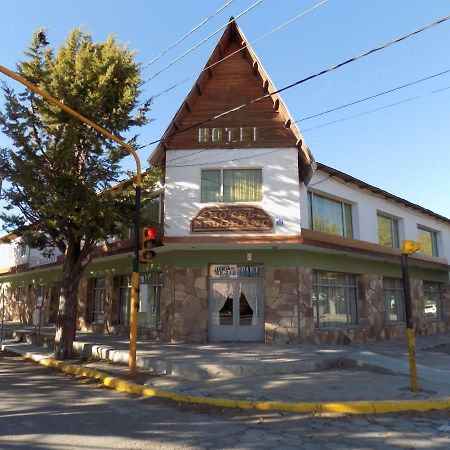 Hotel Belgrano Perito Moreno Exterior foto